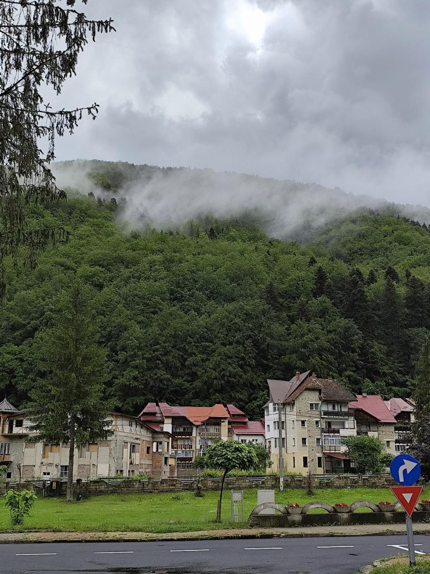 Apartamentul Alfa Slănic-Moldova Exteriör bild